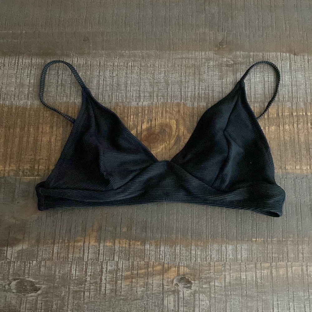 Old Navy Black Bathing suit top Large